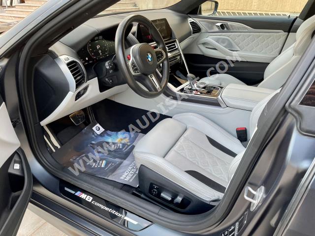 2020 بي ام دبليو الفئة ام إم 8 كومبيتيشن