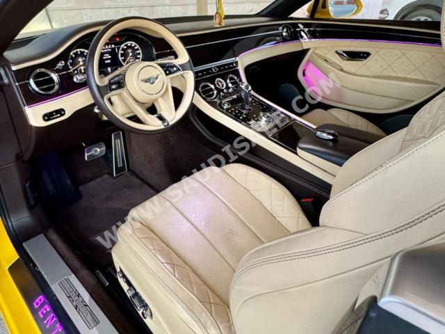 2019 بنتلي كونتيننتل جي تي الاصدار الاول