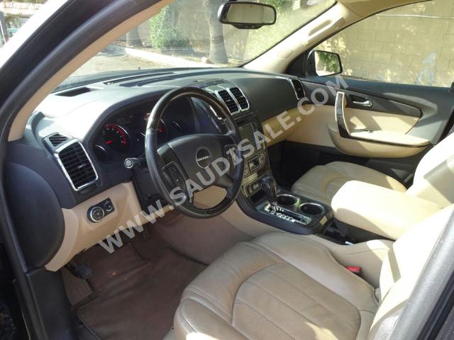 2012 GMC Acadia Denali