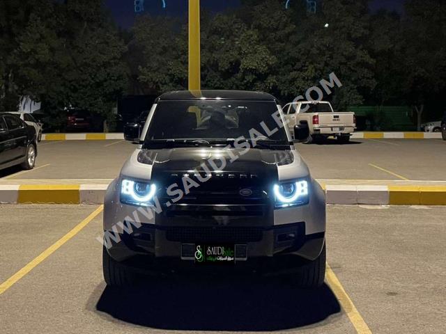 2021 لاند روفر ديفيندر اكس
