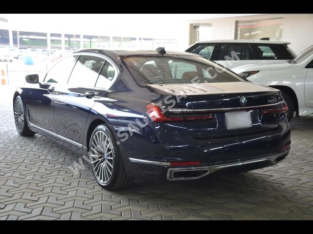 2020 بي ام دبليو الفئة السابعة 730 إل أي