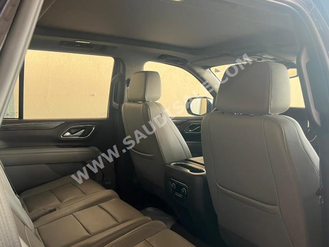 2022 شفروليه تاهو زد 71