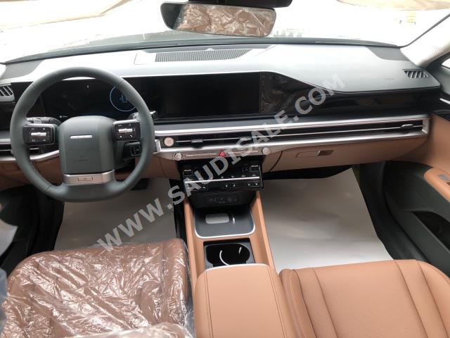 2024 هيونداي ازيرا