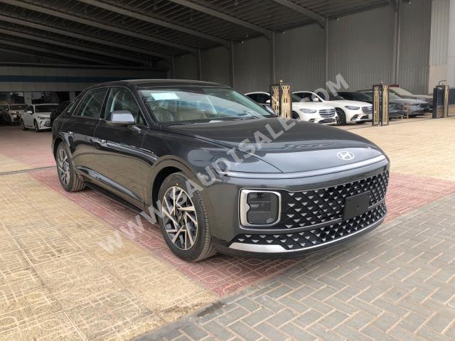 2024 هيونداي ازيرا