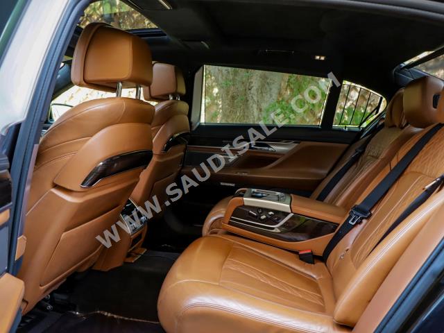 2016 بي ام دبليو الفئة السابعة 750 إل أي