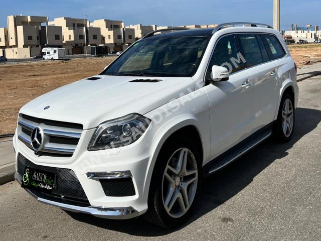 2016 مرسيدس - بنز جي إل 500 أي إم جي