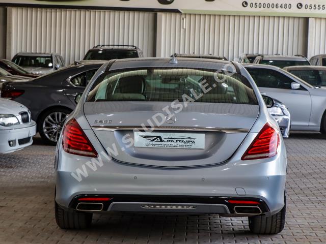 2015 مرسيدس - بنز إس 400