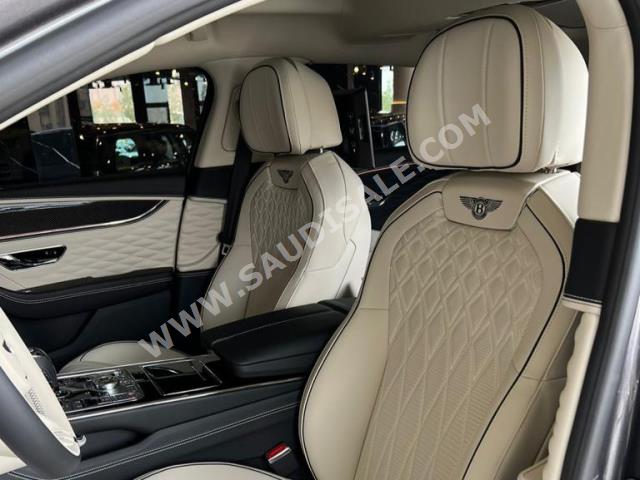 2022 بنتلي كونتيننتل فلاينج سبير
