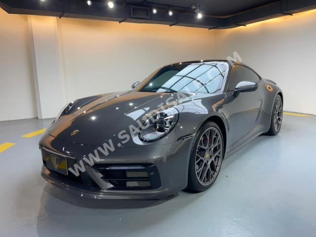 2020 Porsche 911 Carrera 4S