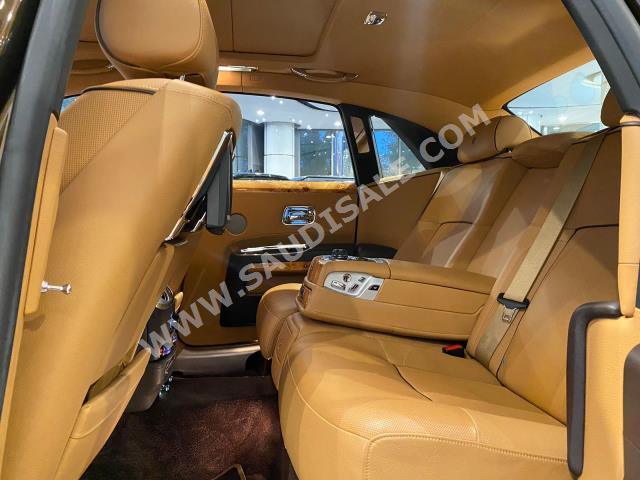 2013 رولز رويس قوست