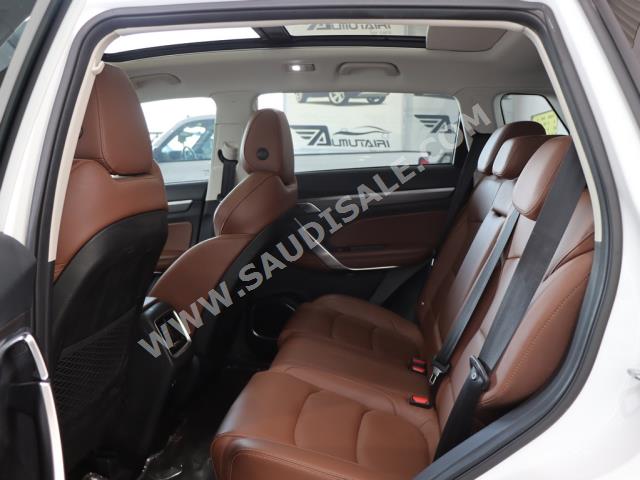 2021 جيلي ازكارا