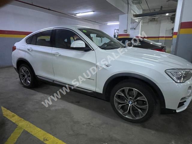 2016 بي ام دبليو الفئة اكس 4