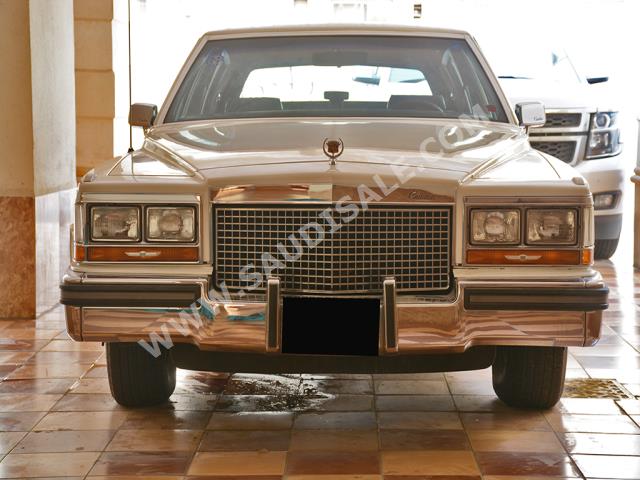 1987 Cadillac Fleetwood