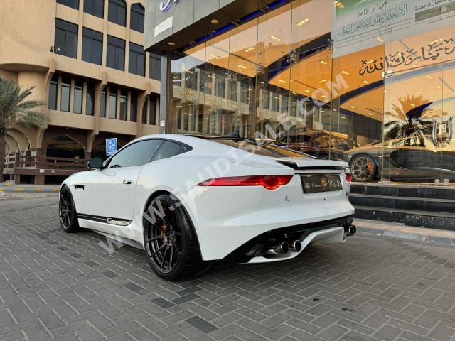 2015 جاكوار اف-تايب ار