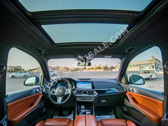 2019 بي ام دبليو الفئة اكس 5 إم