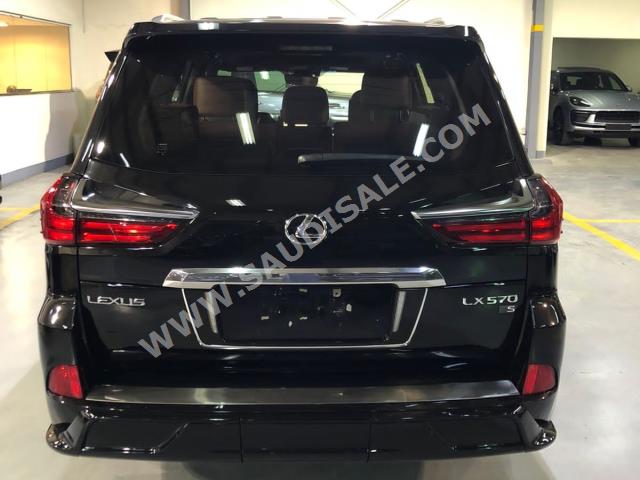 2019 لكزس إل إكس 570