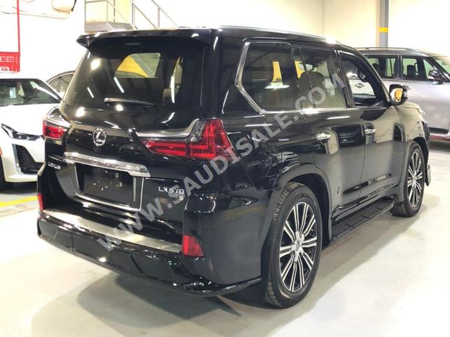 2019 لكزس إل إكس 570