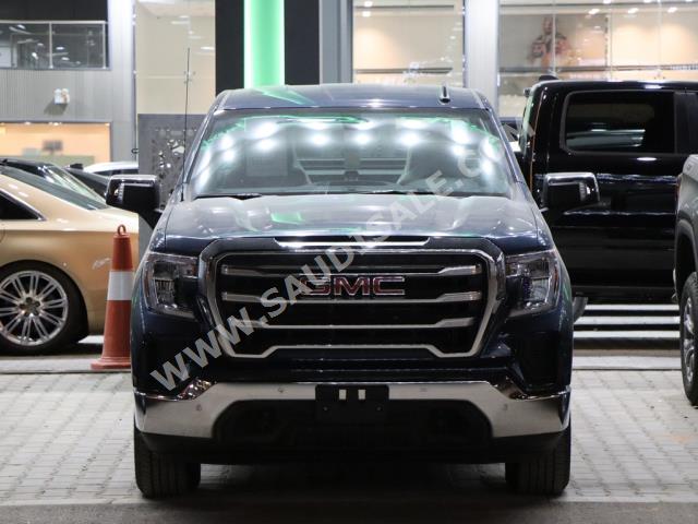 2022 جي ام سي سييرا اس ال اي