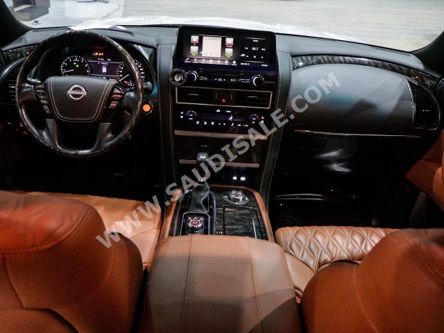 2014 نيسان باترول اس اي 2