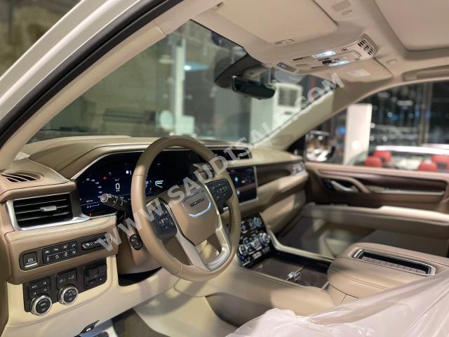 2022 جي ام سي يوكون دينالي