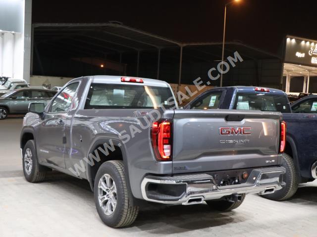 2022 جي ام سي سييرا اس ال اي