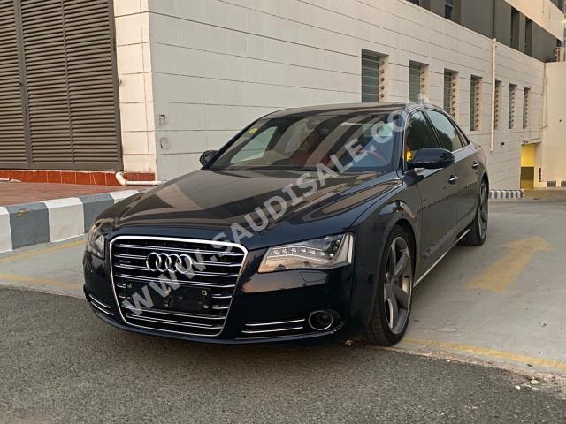 2013 اودي اي 8 ال