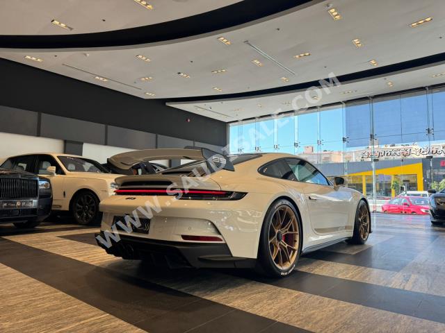 2021 بورش 911 جي تي 3