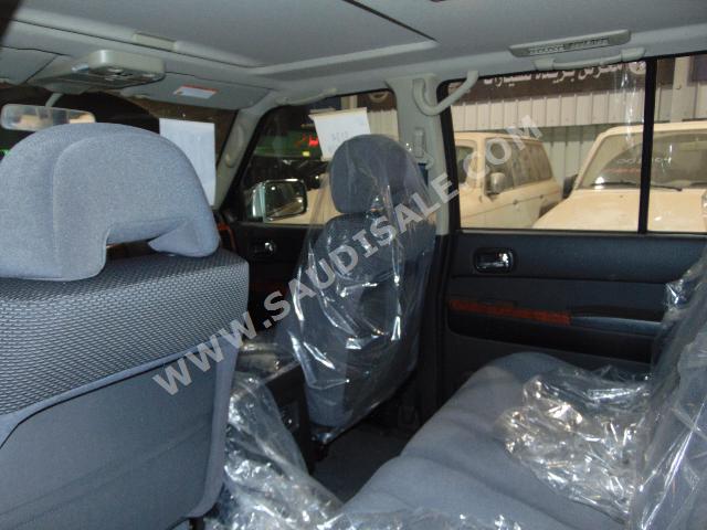 2016 نيسان باترول سفاري