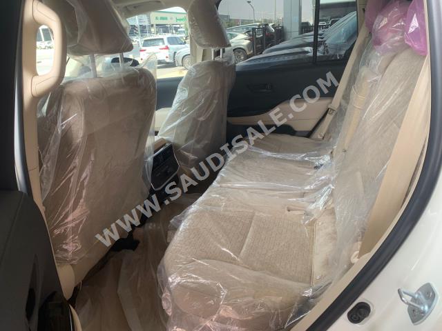 2023 تويوتا لاند كروزر جي اكس ار 3