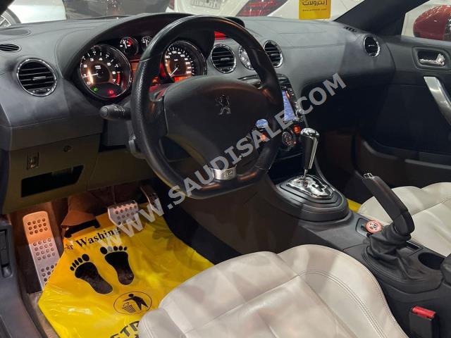 2013 بيجو ار سي زد