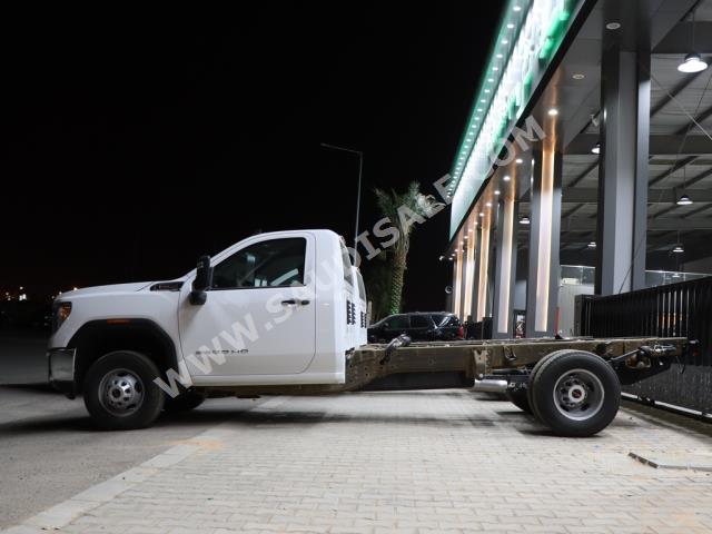 2021 جي ام سي سييرا اتش دي 3500