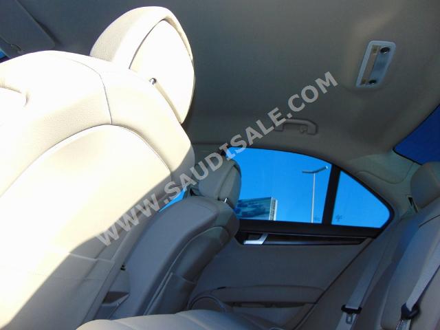 2012 Mercedes-Benz C 180