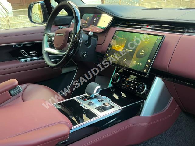 2023 لاند روفر رينج روفر اوتوبيوغرافي