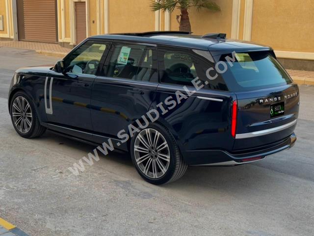 2023 لاند روفر رينج روفر اوتوبيوغرافي