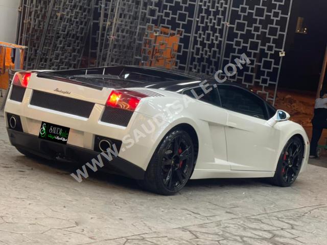 2006 لمبرجيني جلاردو