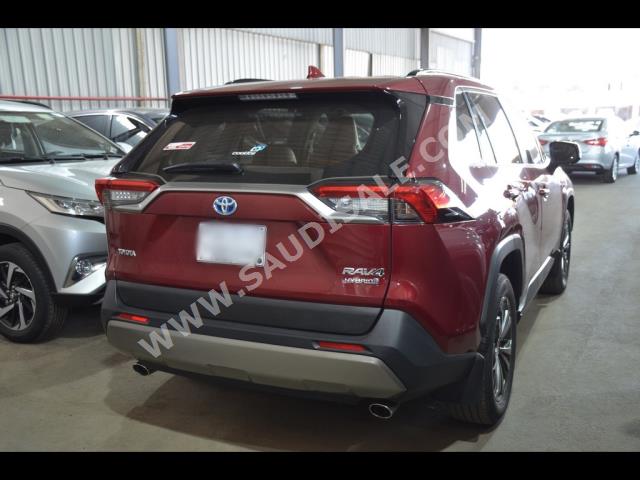 2023 تويوتا راف 4