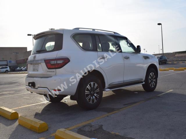 2020 Nissan Patrol Titanium