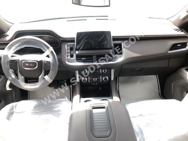 2023 جي ام سي يوكون