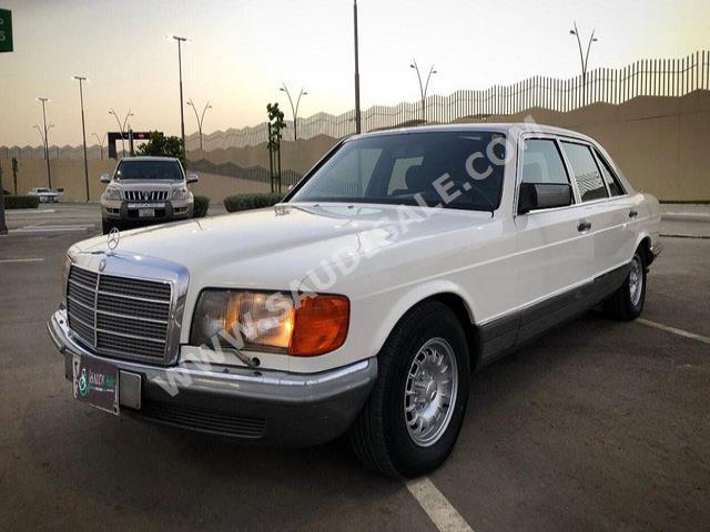 1983 Mercedes-Benz SEL 500