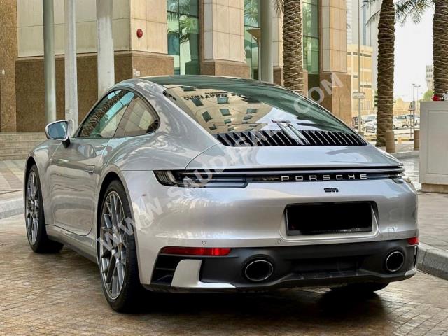 2023 بورش 911 كاريرا