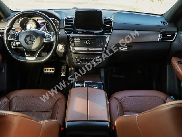 2017 مرسيدس - بنز جي إل إي 43 أي إم جي