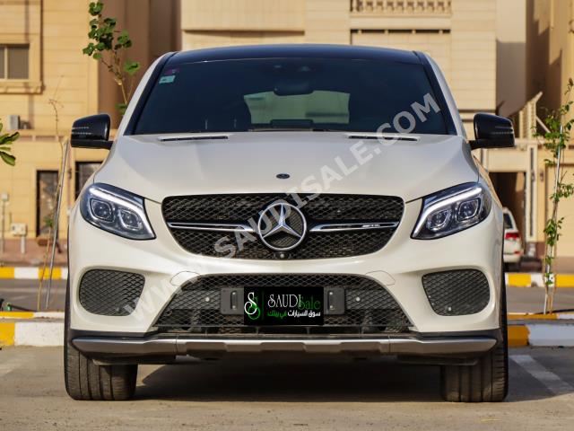 2017 مرسيدس - بنز جي إل إي 43 أي إم جي