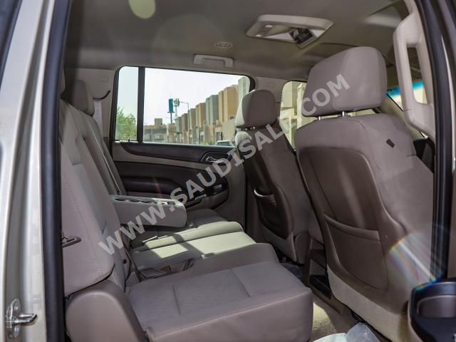 2015 Chevrolet Suburban LT