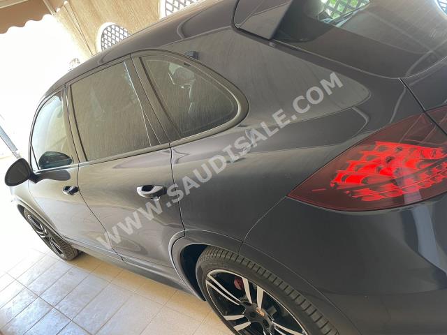 2014 بورش كايين جي تي اس