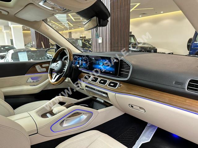 2021 Mercedes-Benz GLS 450