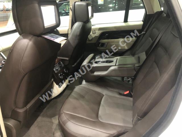 2019 لاند روفر رينج روفر فوج ان اي