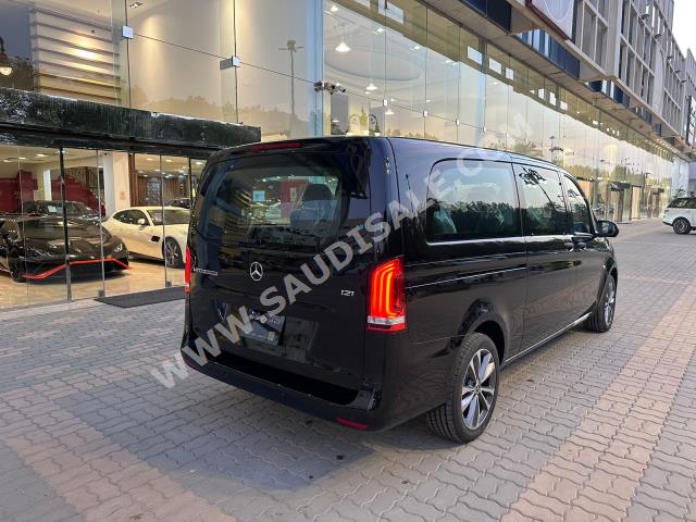 2024 مرسيدس - بنز فيتو