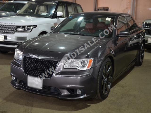 2014 Chrysler 300 SRT