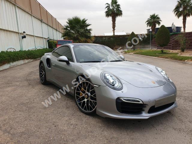 2014 Porsche 911 Turbo S