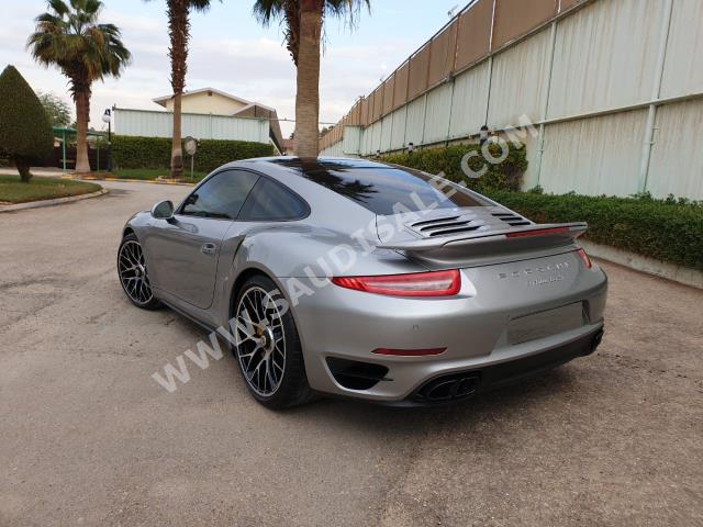 2014 Porsche 911 Turbo S